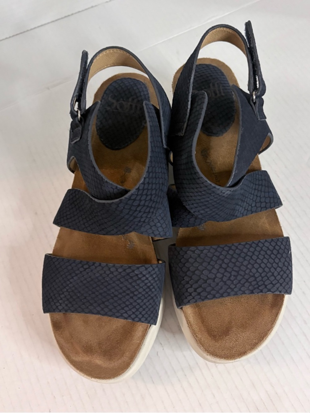 Sofft Navy Blue Strappy Wedge Sandals Womens Size 9.5